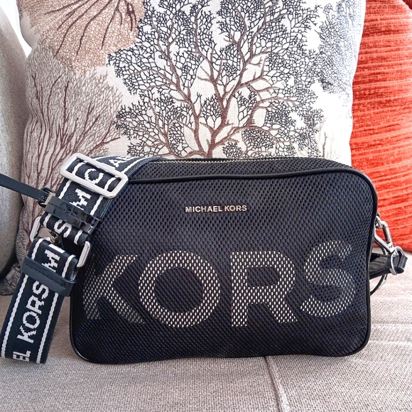 Michael Kors Mesh Crossbody Bag EUC